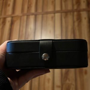 Small simple jewelry box